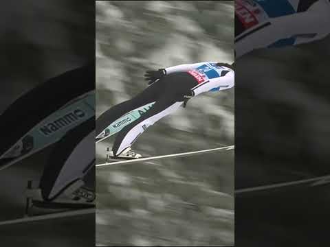 Eirin Maria Kvandal really loves this hill #fisskijumping #worldcupwillingen